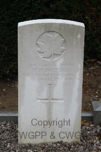 Forges Les Eaux Communal Cemetery Extension - Johnson, William Henry